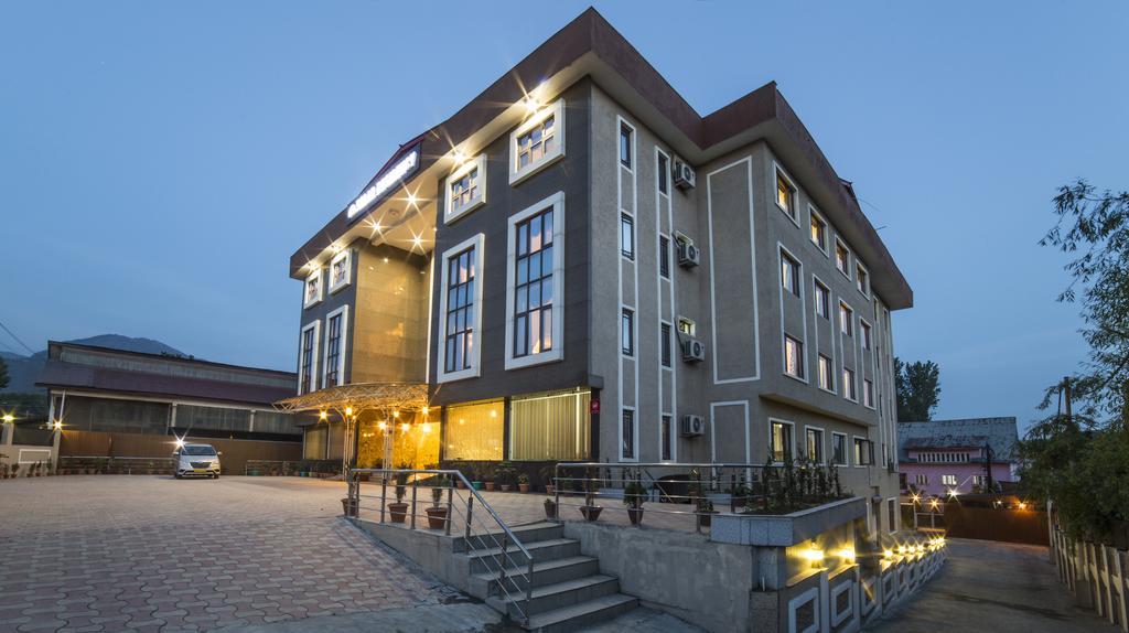 Palette - Solar Residency Hotel Srīnagar Zewnętrze zdjęcie