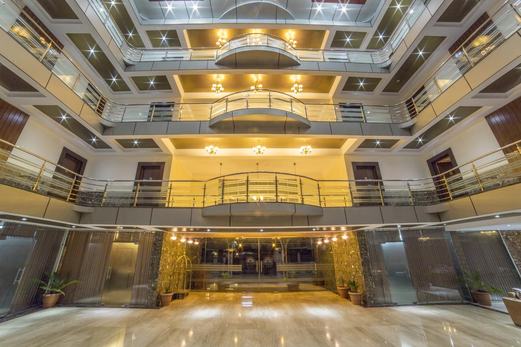 Palette - Solar Residency Hotel Srīnagar Zewnętrze zdjęcie